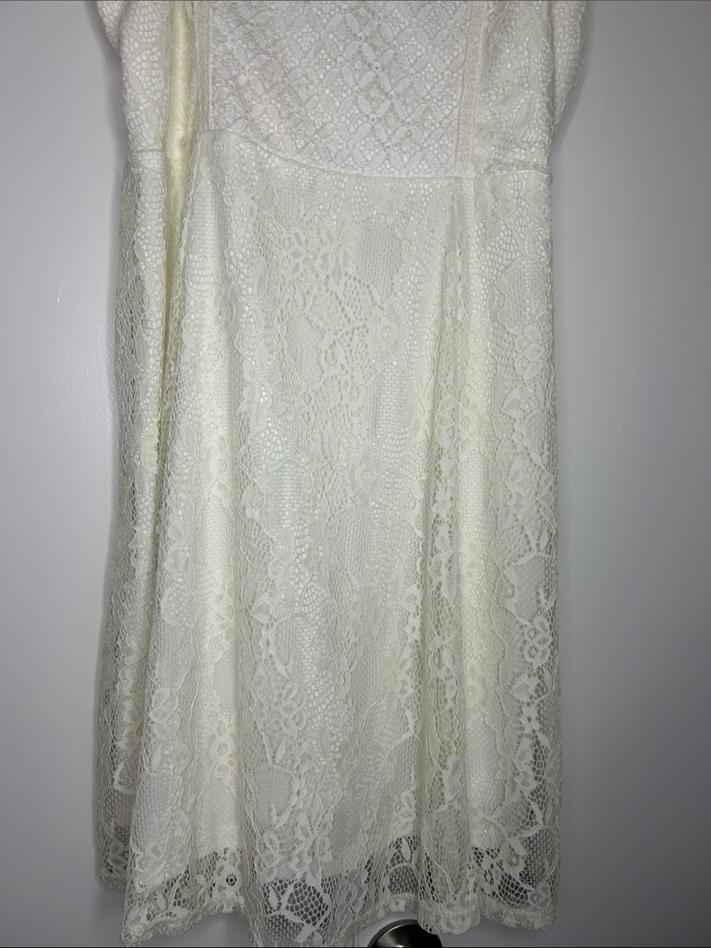Ivory Lace Fit & Flare Midi Dress - Picture 4 of 7